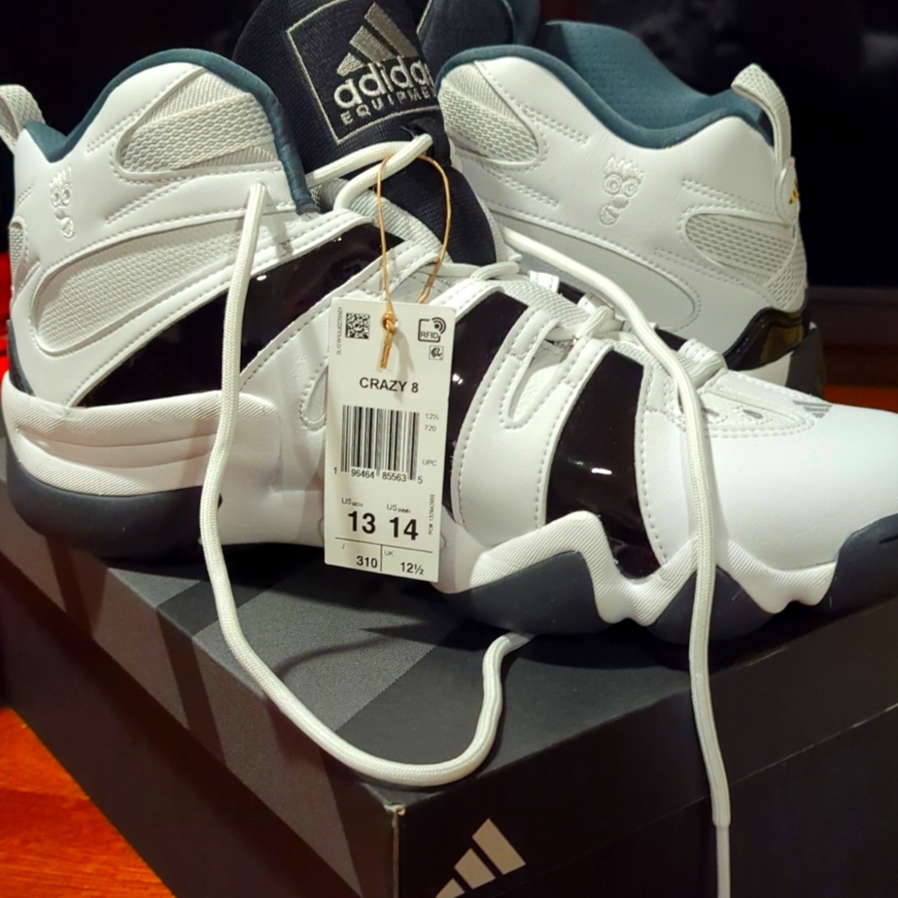 Adidas Men's size 13 Crazy 8 White and black